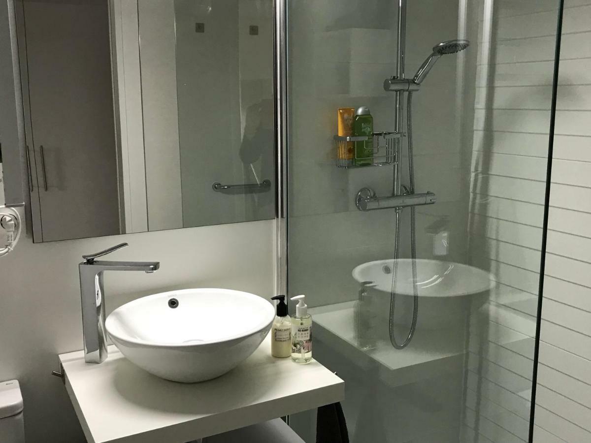 Port Bidassoa - T2 Coquet, Parking, Lit Xxl, Wifi, Pres De La Gare Hendaye Ngoại thất bức ảnh