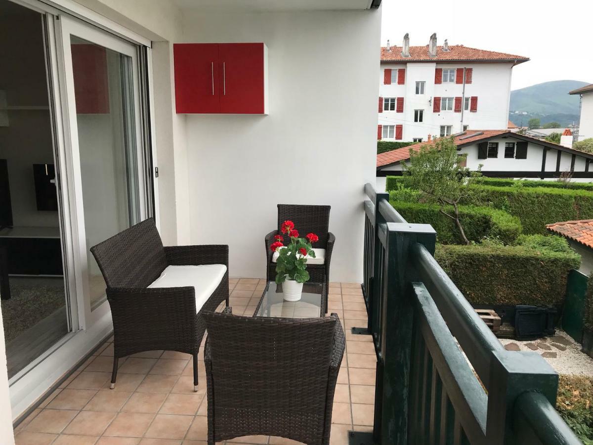 Port Bidassoa - T2 Coquet, Parking, Lit Xxl, Wifi, Pres De La Gare Hendaye Ngoại thất bức ảnh